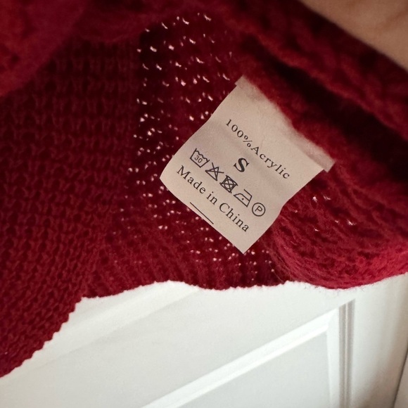 New Asymmetrical Button Cowl Neck Chunky Knit Red Sweater Soft Cozy Casual Small - Picture 9 of 9